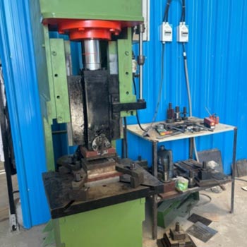 Hydralic Punching Machine